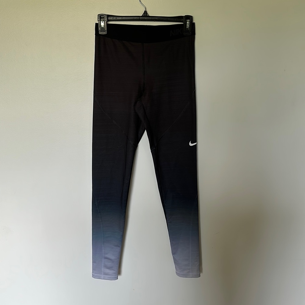 NIKE PRO Leggings Womens M Hyperwarm Ombre Compression Stretch Jersey Black/Grey
